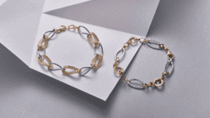 Combinaciones modernas de oro y plata en una misma pieza